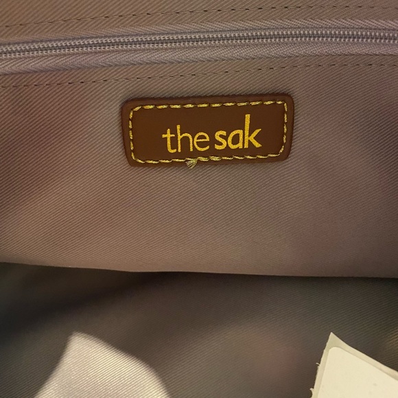 sale!Hand-crocheted and durable, Features a main compartment sipper - Picture 2 of 4